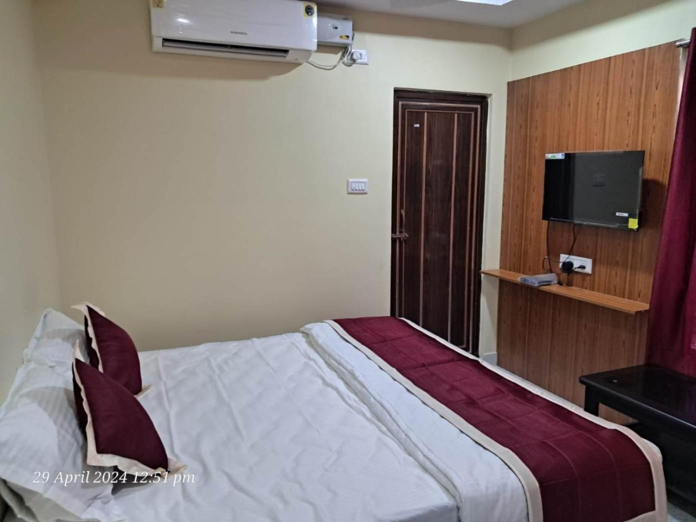 Hilton Garden Homestay ポートブレア エクステリア 写真